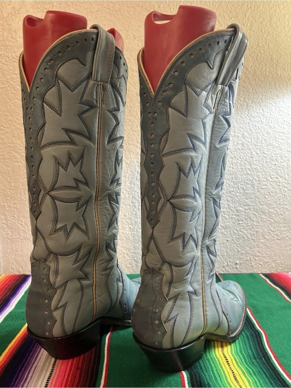 *RARE* Soft Powder Blue Hand Made Laramie Boots - Picture 6 of 11